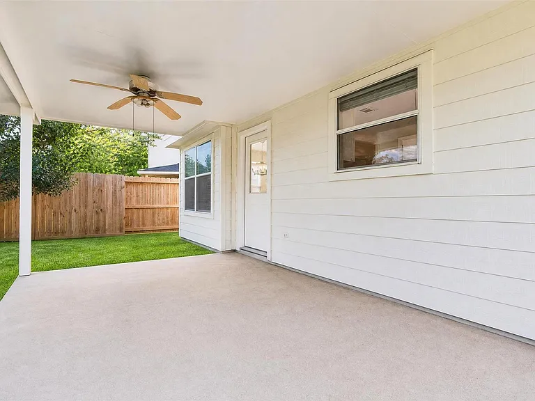 17243 Valemist Ct — Photo 34