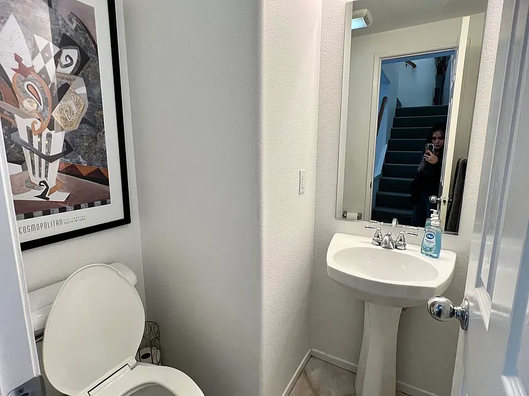 7691 Hazard Center Dr — Photo 21