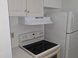 230 SW 11th Ave APT 17, Hallandale, FL 33009