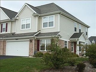 2nd image of 8307 Newbridge Ln