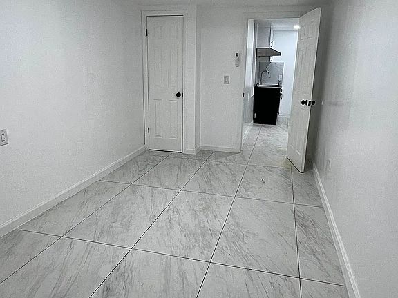 3rd image of 16-91 Linden St #4