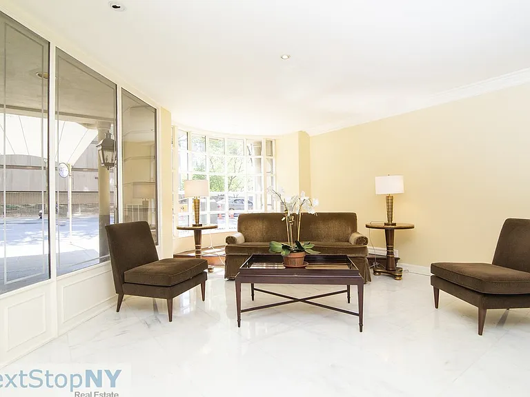 1175 York Ave #4B — Photo 11