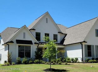 451 Vicksburg Cv, Hernando, MS 38632