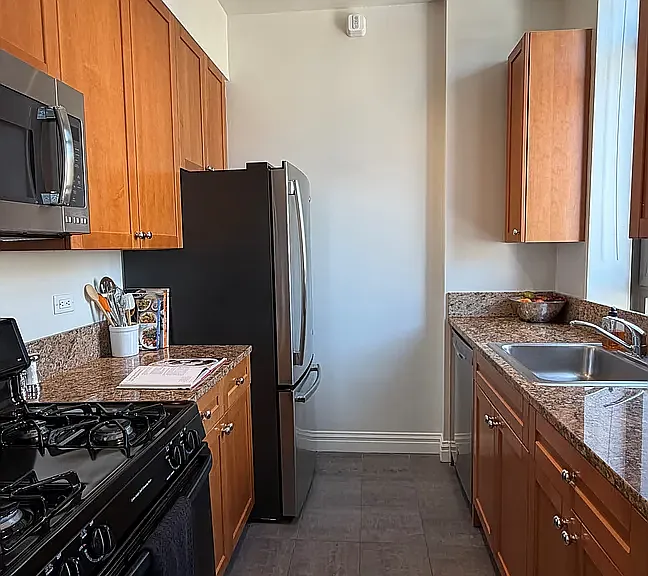 1500 Lexington Ave #17Q — Photo 4
