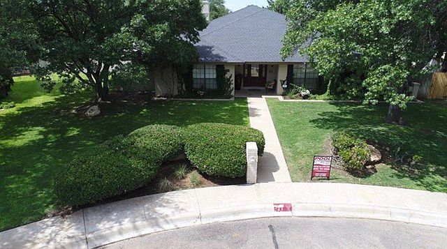 1st image of 21 Sunnygrove Dr