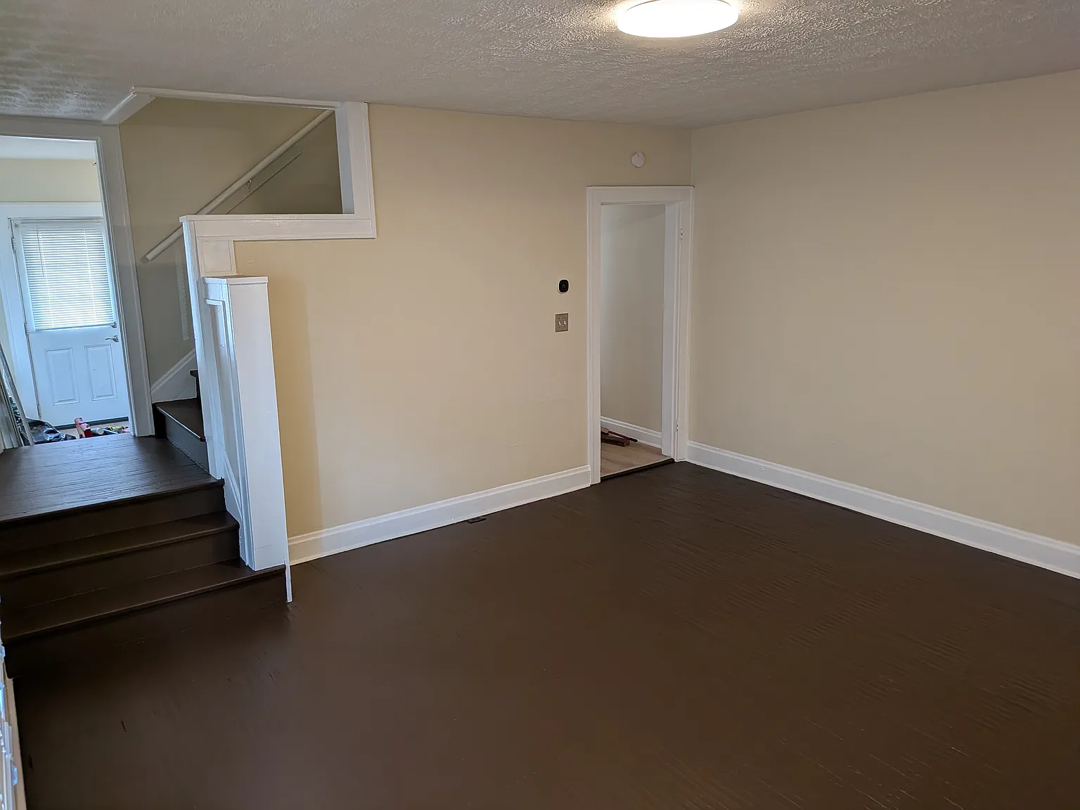 3 bed, 1560 sqft, $1,240 — Photo 3