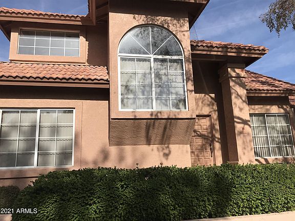 3rd image of 3806 E Kent Dr