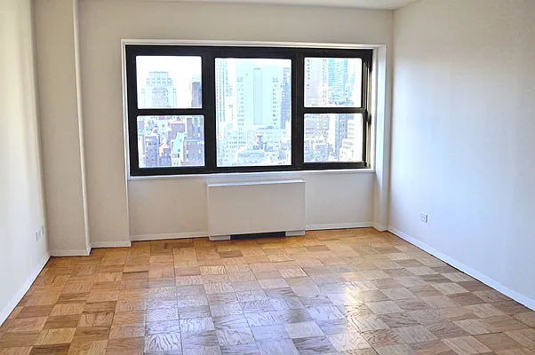 Rented by Bold New York | media 21