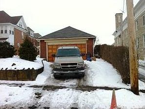 2nd image of 601 E Pearl St