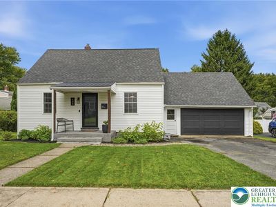 408 Maple Rd, Hellertown, PA, 18055