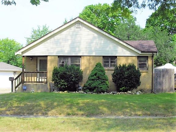 3rd image of 2315 Paradise Blvd