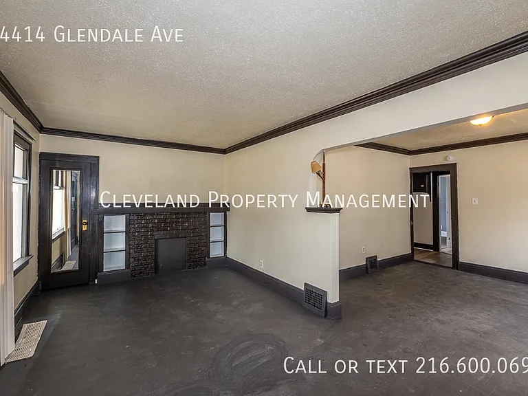14414 Glendale Ave — Photo 3