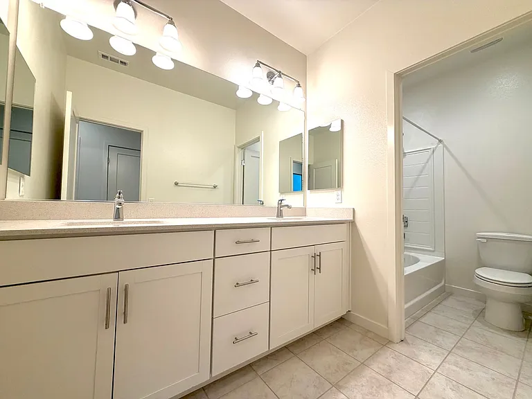 201 Red Brick Dr #2 — Photo 22