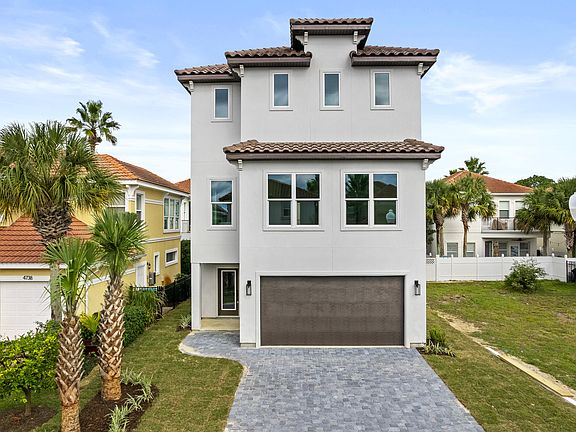 3rd image of 4736 Amhurst Cir