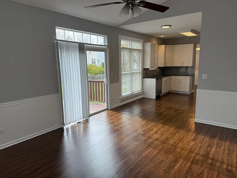 244 Buckingham Dr — Photo 6
