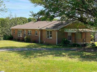 800 N Rutherford Rd, Taylors, SC 29687