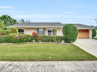 5858 Autumn Ridge Rd, Lake Worth, FL 33463