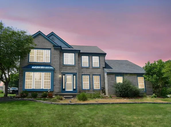 523 Winnard Dr, Columbus, OH 43213