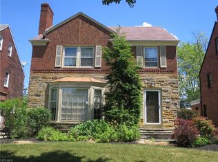 2579 Saybrook Rd, University Heights, OH 44118