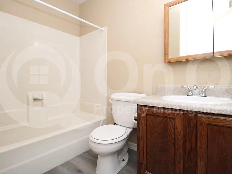 13035 N 34th St #15 — Photo 14