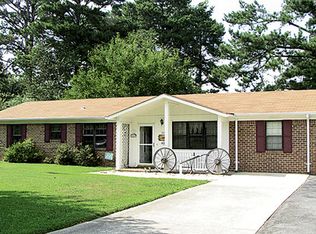 1610 Hillcrest Cir, ALBERTVILLE, AL 35951