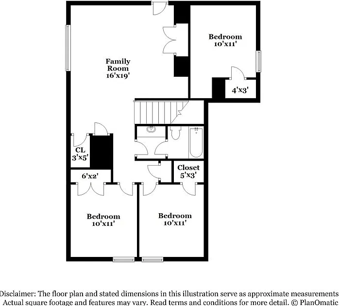 4 bed, 2.5 bath, 2074 sqft, $1,975 — Photo 3