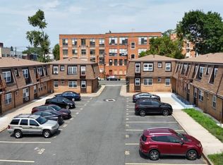 33C W 23rd St #2, Bayonne, NJ 07002