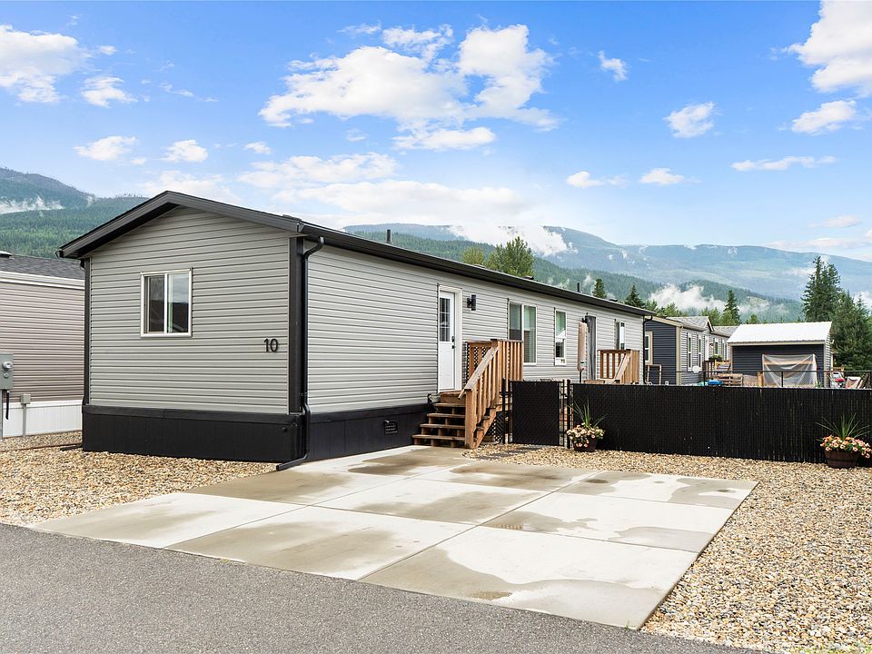 1st image of 1705 Hillier Rd #10