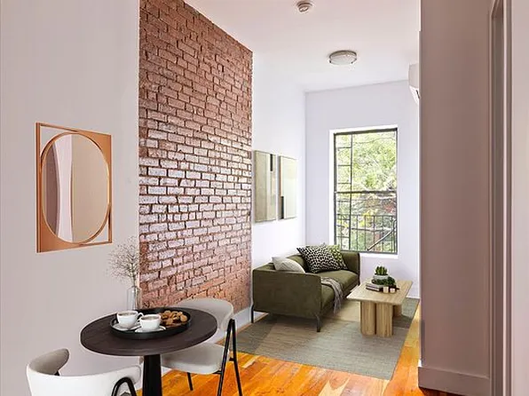 255 W 136th St #Townhouse, New York, NY 10030
