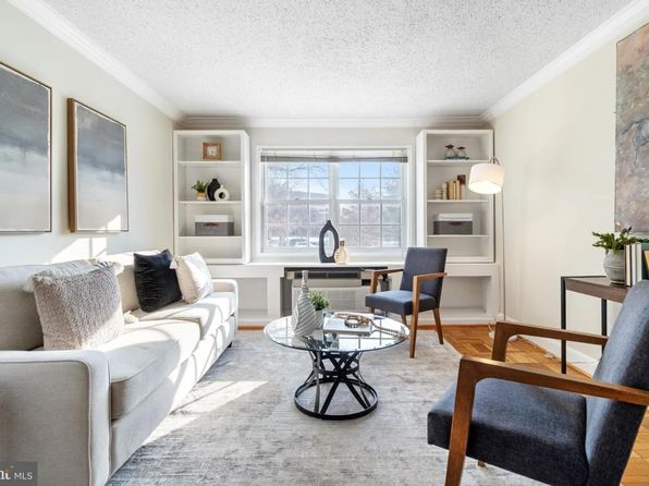 1602 W Abingdon Dr APT 201