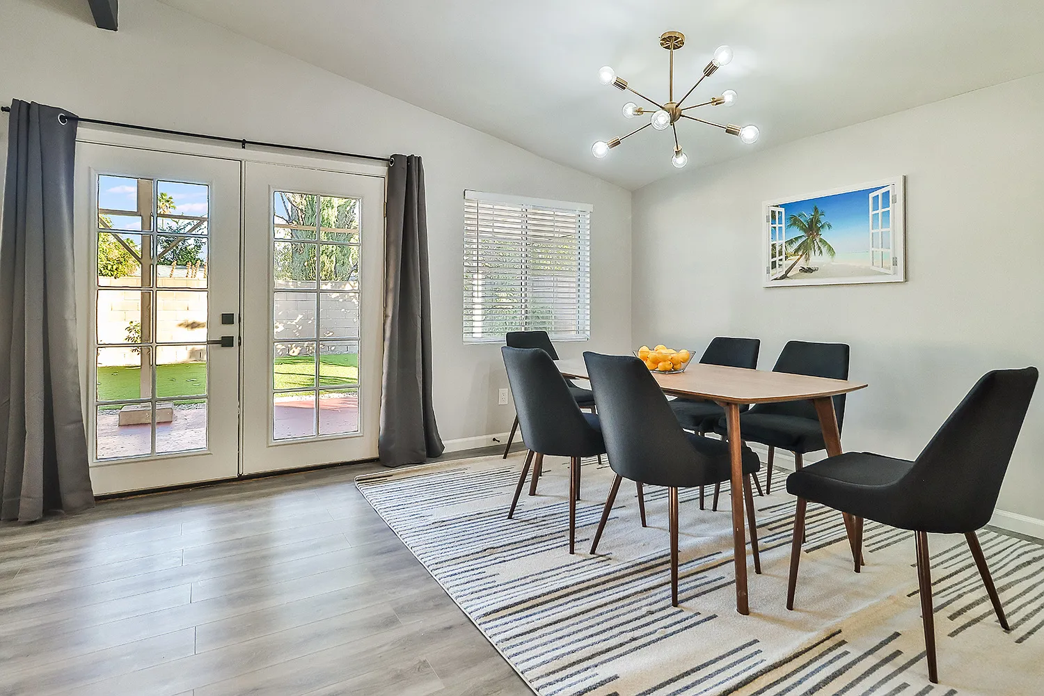 4 bed, $8,998 — Photo 2
