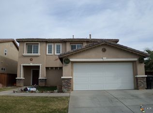888 Shelbie Ave, Brawley, CA 92227