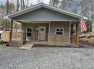 8 17th St, Ellijay, GA 30540
