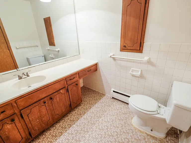 Grand Place Apartments — Photo 24