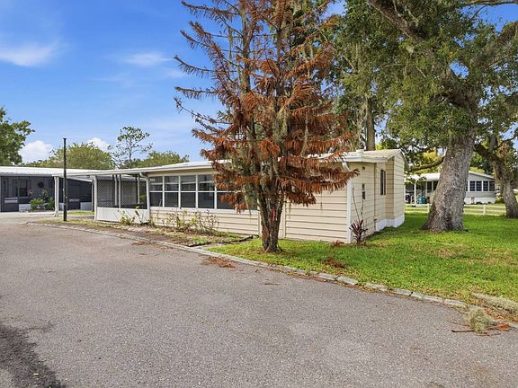 4th image of 1665 Calvin Cir