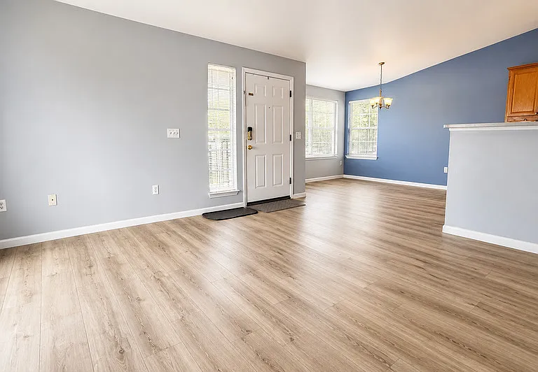10070 E Carolina Dr #204 — Photo 4