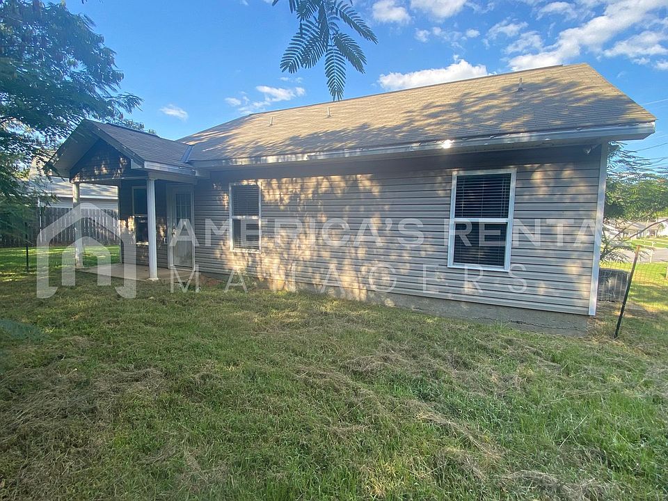 2nd image of 16192 Stone Ridge Pkwy