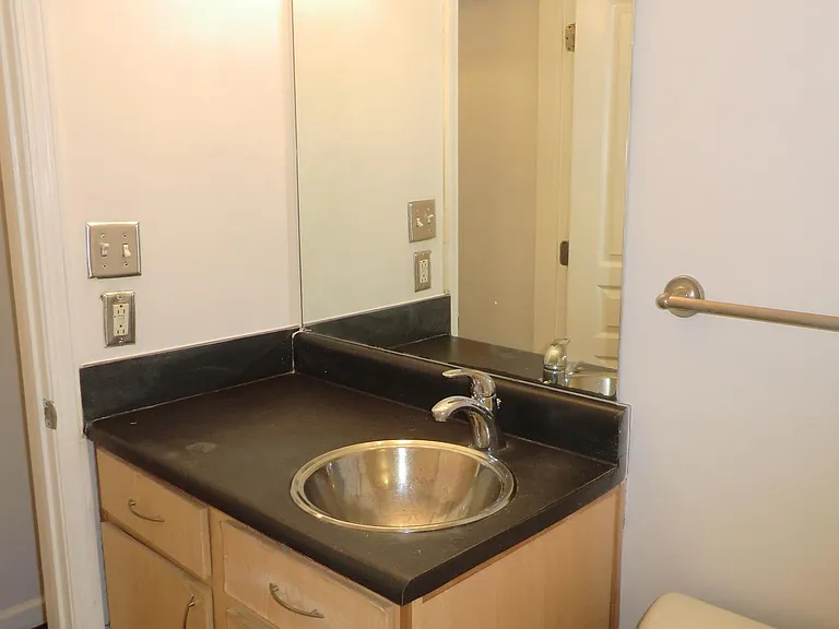 1803 Broadway #407 — Photo 10