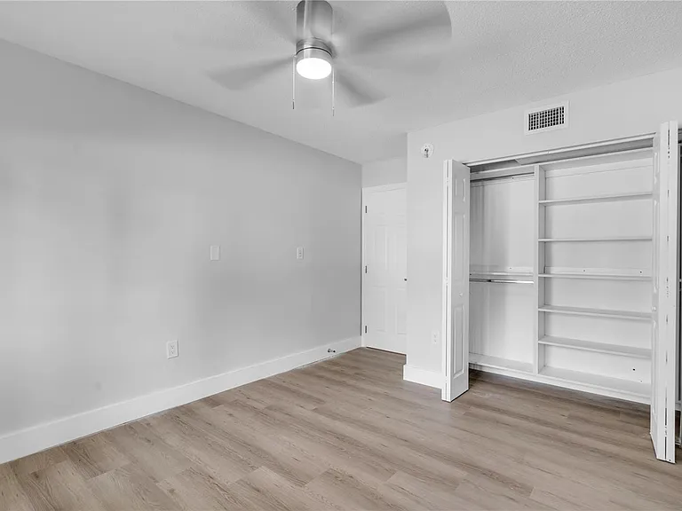 560 NE 63rd St #0 — Photo 13