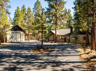 69320 Deer Ridge Rd, Sisters, OR 97759