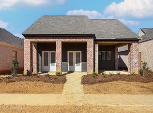 134 Water St, Madison, MS 39110