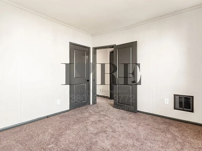 158 Dakota Ave — Photo 33