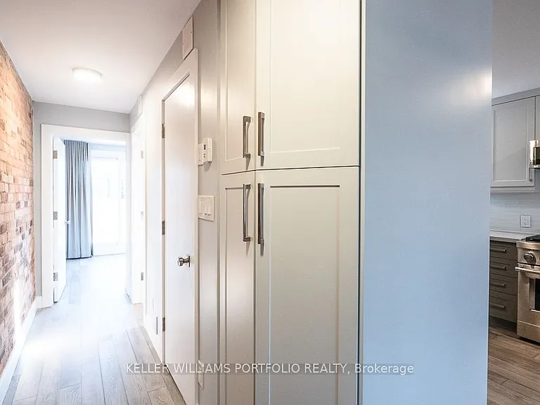 207 Beatrice St #2 — Photo 19