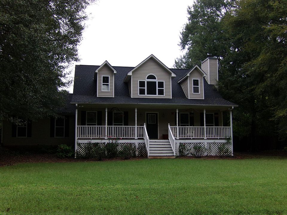 1st image of 1061 Twin Pines Cir