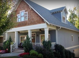 1761 Streamview Dr, Atlanta, GA 30316