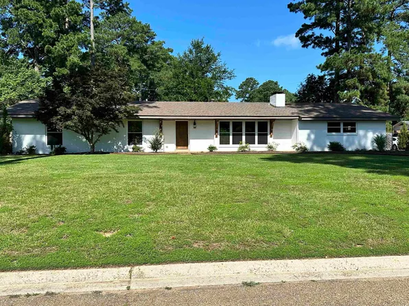 1711 Pineview St, Magnolia, AR 71753