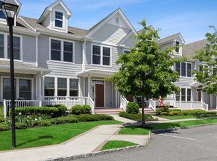 306 Gettysburg Dr, Westhampton Beach, NY 11978