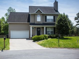 953 Station View Rd, Knoxville, TN 37919