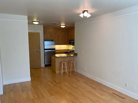 5th image of 270 Valencia St #4B