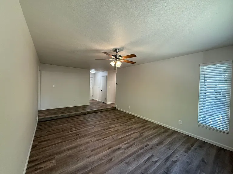 3709 Columbine Dr — Photo 19